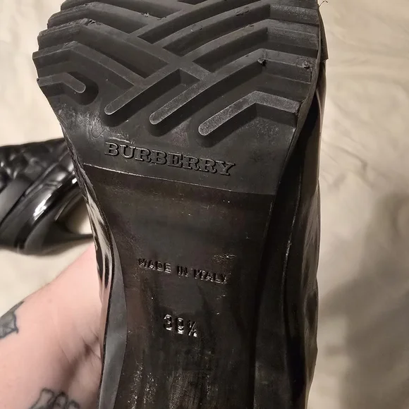 Burberry Black Quilted Ankle Boots - Picture 6 of 10